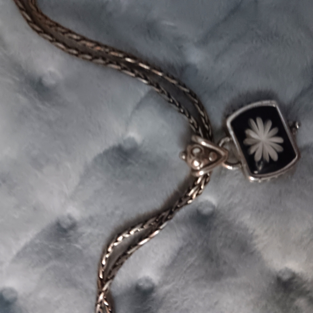 Tare Brighton Lilly necklace on blue. ***will trade***